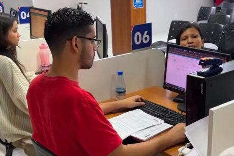 Contemplados na 2ª chamada do Bolsa Pós-Graduação e Bolsa Idiomas devem entregar documentação de 9 a 11 de junho