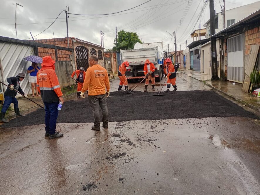 Obras de recapeamento melhoram tráfego e acessibilidade no Tarumã