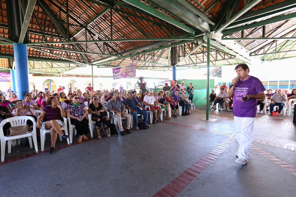 Ação do Junho Violeta reúne mais de 700 pessoas no Parque Municipal do Idoso