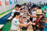 Entrada na Festa dos Visitantes em Parintins exige doação de alimentos e cadastro com CPF