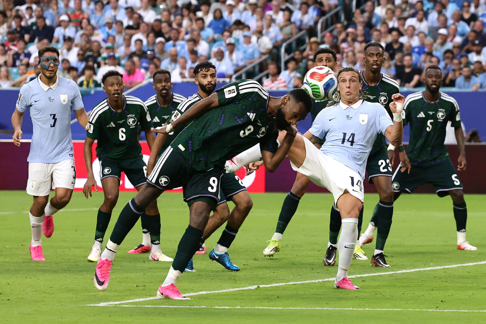 Uruguai arranca 1 a 1 com Arábia Saudita em estreia do Grupo H da Copa