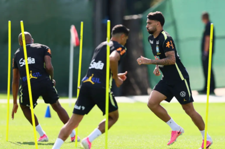 Seleção brasileira se reapresenta e faz 1º treino para encarar Haiti