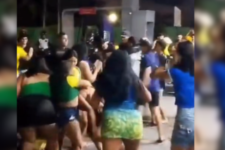 Briga generalizada em posto de combustíveis assusta moradores em Coari após jogo do Brasil