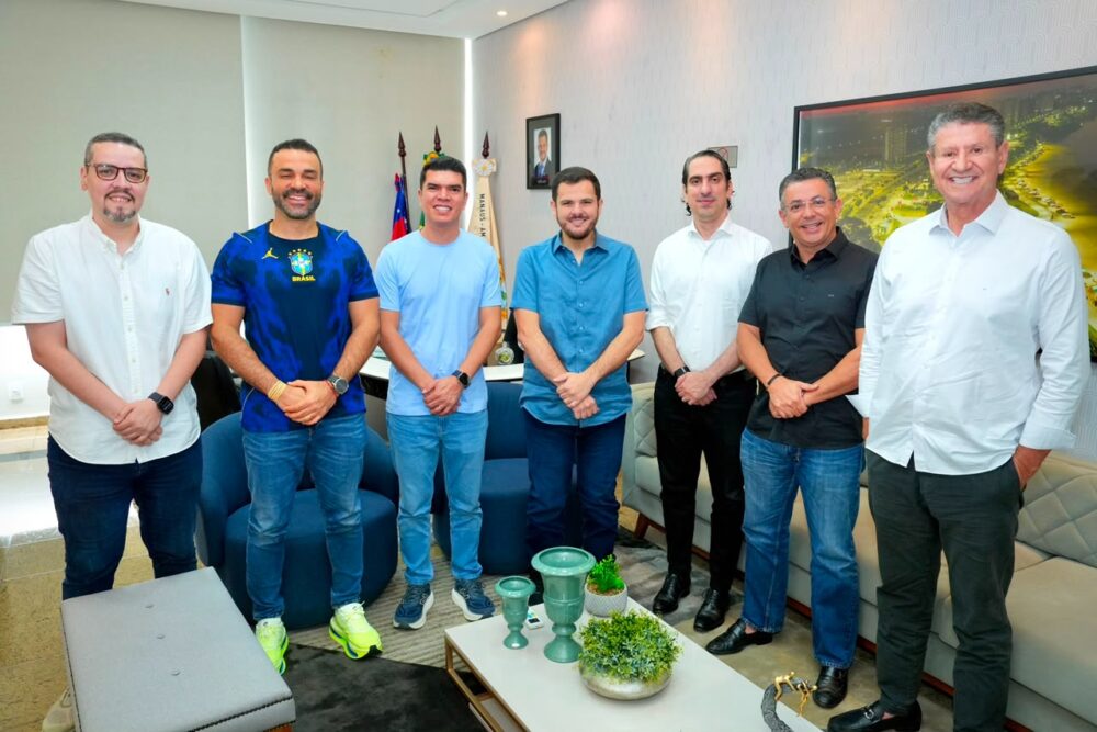 Renato Junior discute melhorias na assistência à saúde dos servidores de Manaus
