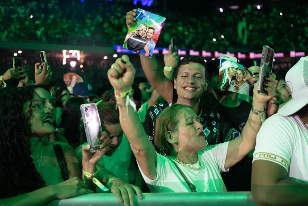 Festa dos Visitantes 2026 reúne 25 mil pessoas no Bumbódromo de Parintins