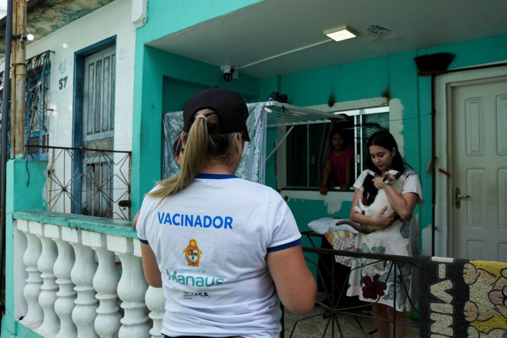 Vacinação antirrábica de 2026 terá reforço de 295 profissionais
