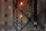 Chamas consomem apartamento em condomínio no bairro Dom Pedro