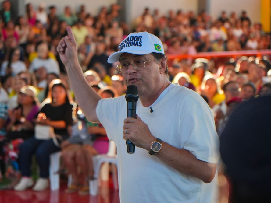 Braga anuncia R$ 35 milhões e entrega obras em Coari