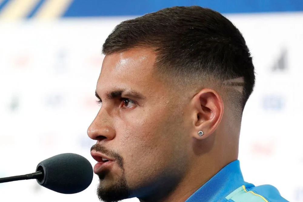 Bruno Guimarães prevê confronto físico contra a Noruega e destaca atenção às bolas paradas