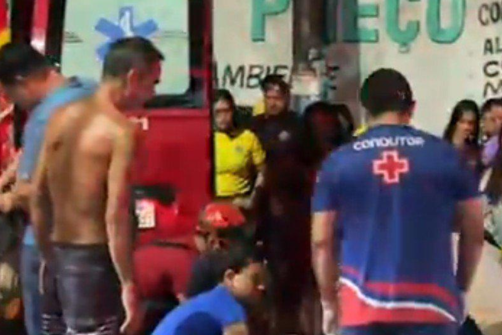 Acidente entre motocicletas deixa dois feridos no Centro de Itacoatiara