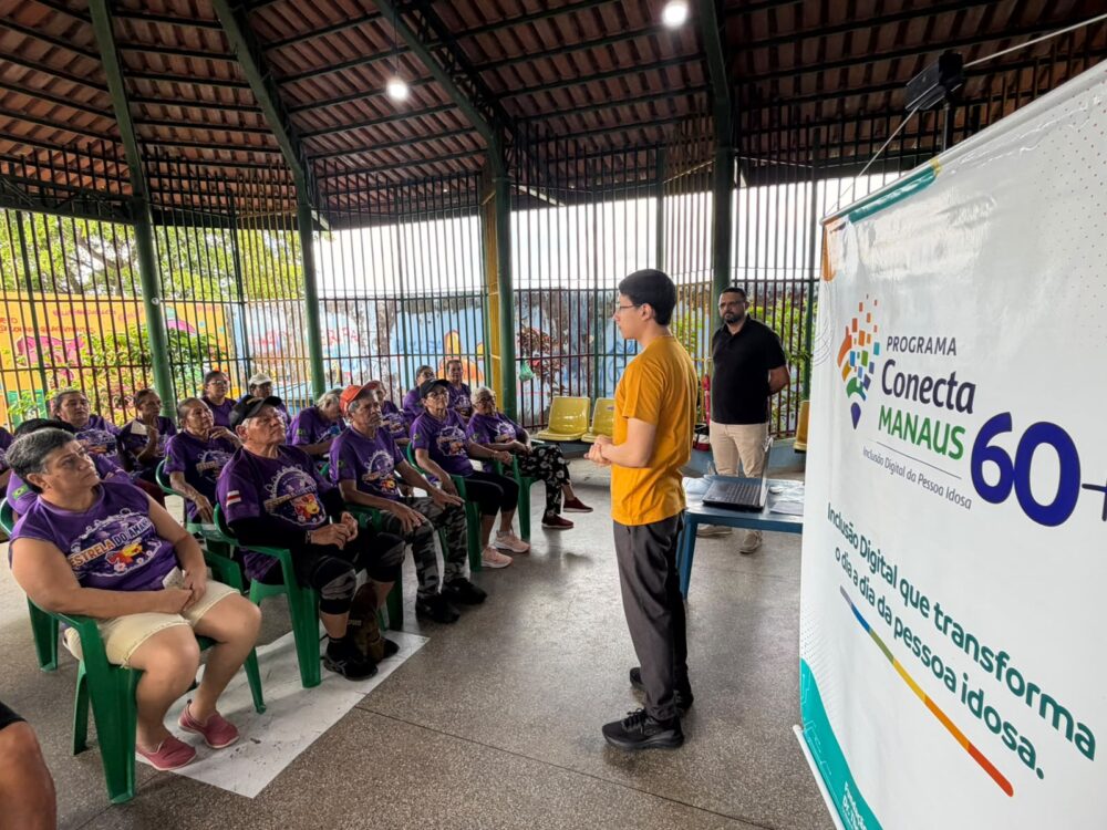 Ação orienta idosos sobre prevenção a golpes digitais na zona Norte de Manaus Ação orienta idosos sobre prevenção a golpes digitais na zona Norte de Manaus