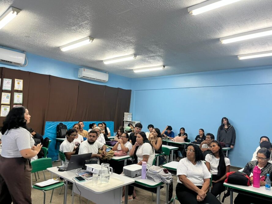Manaus oferece treinamento gratuito de oratória para melhorar comunicação profissional