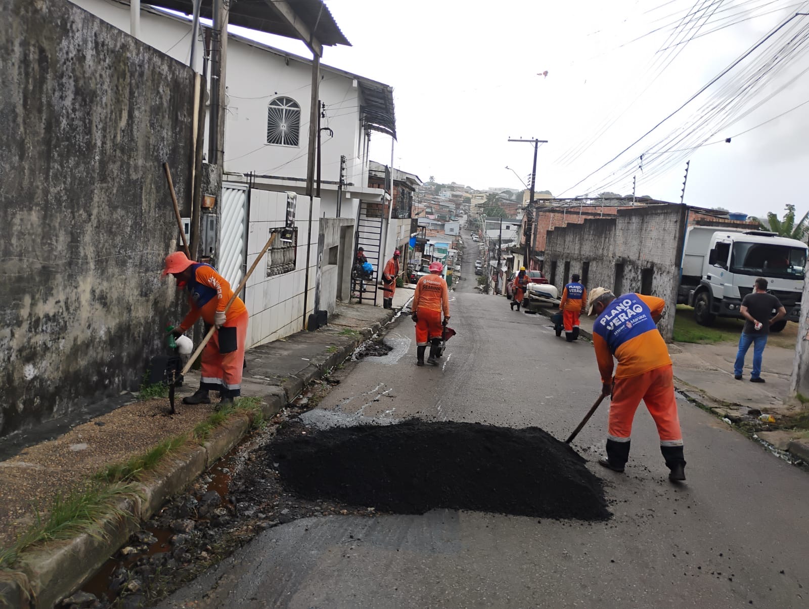 Prefeitura de Manaus recupera rua Z e reforça manutenção viária no bairro Nova Esperança