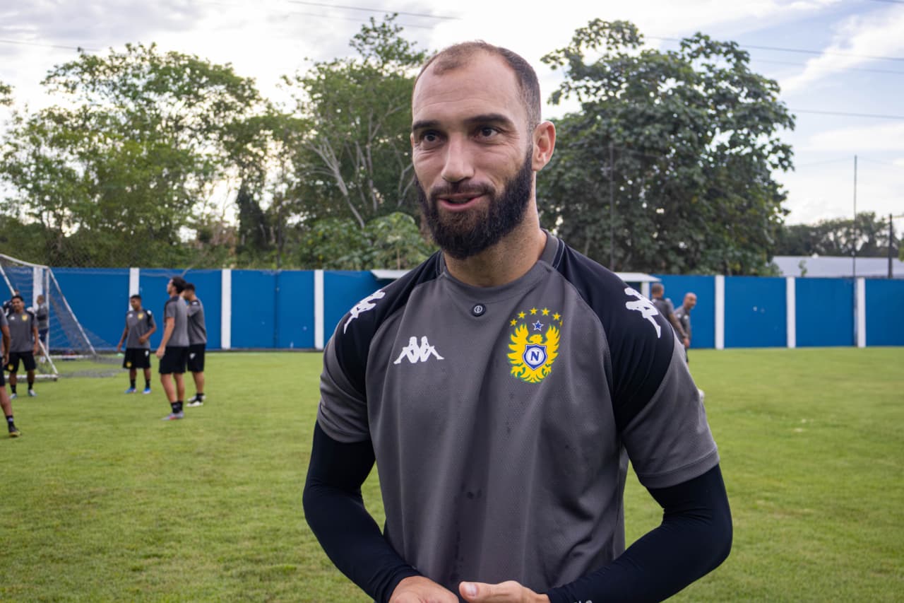 Kaio Wilker exalta força do elenco nacionalino antes de duelo decisivo na Série D