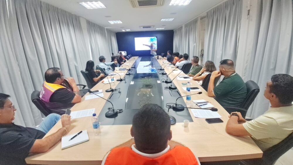 Prefeitura mobiliza equipes para planejar ações de enfrentamento à estiagem