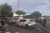 Acidente entre três carros deixa dois feridos na avenida Coronel Teixeira, em Manaus