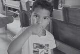 Menino de 6 anos morre após ser atingido por golpe de terçado desferido pelo pai no AM