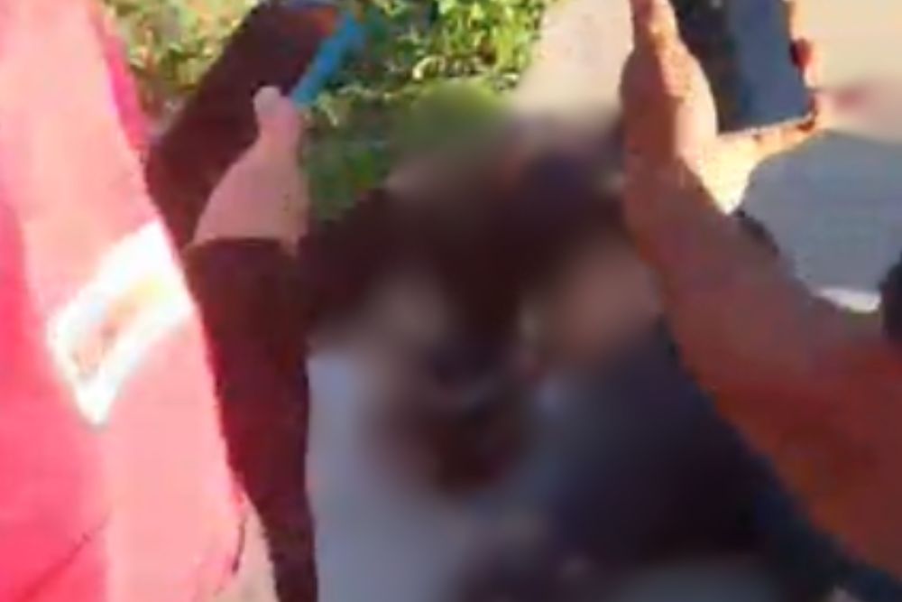 Suspeito de esfaquear homem morre após atropelar pedestre e bater moto em poste em Manaus
