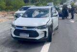 Gari fica gravemente ferido após ser atropelado durante trabalho na Avenida das Flores