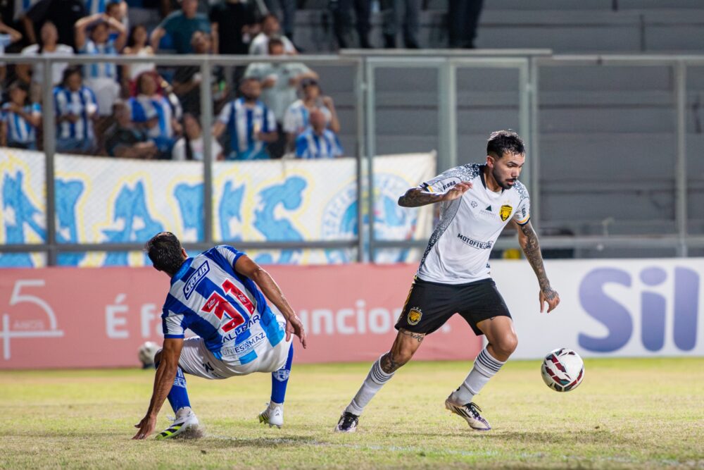 De virada, Amazonas vence o Paysandu-PA pela 15&ordf; rodada da S&eacute;rie C