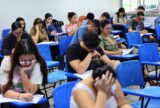 Mais de 800 candidatos fazem provas do processo seletivo de Residência Jurídica e Contábil do TCE-AM