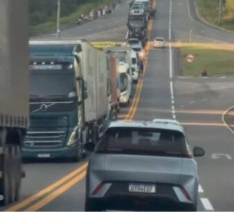 Congestionamento quilométrico toma a BR-174 após acidente grave