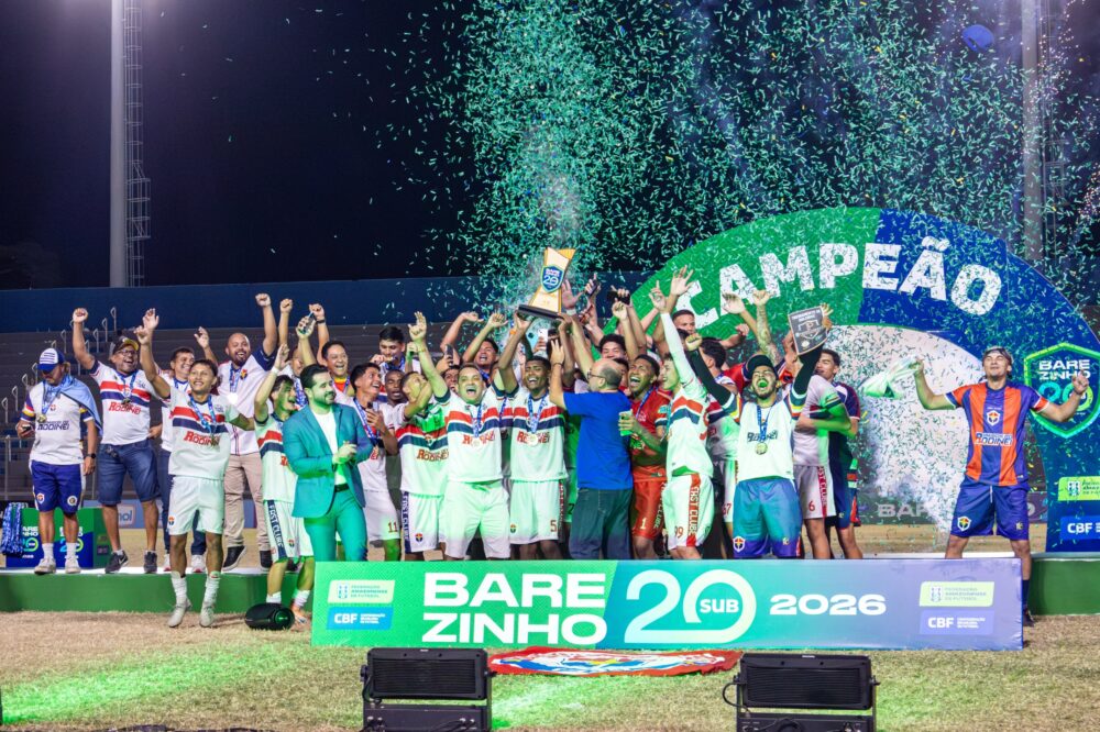 Fast supera Amazonas nos minutos finais e conquista título do Barezinho Sub-20 Fast supera Amazonas nos minutos finais e conquista título do Barezinho Sub-20