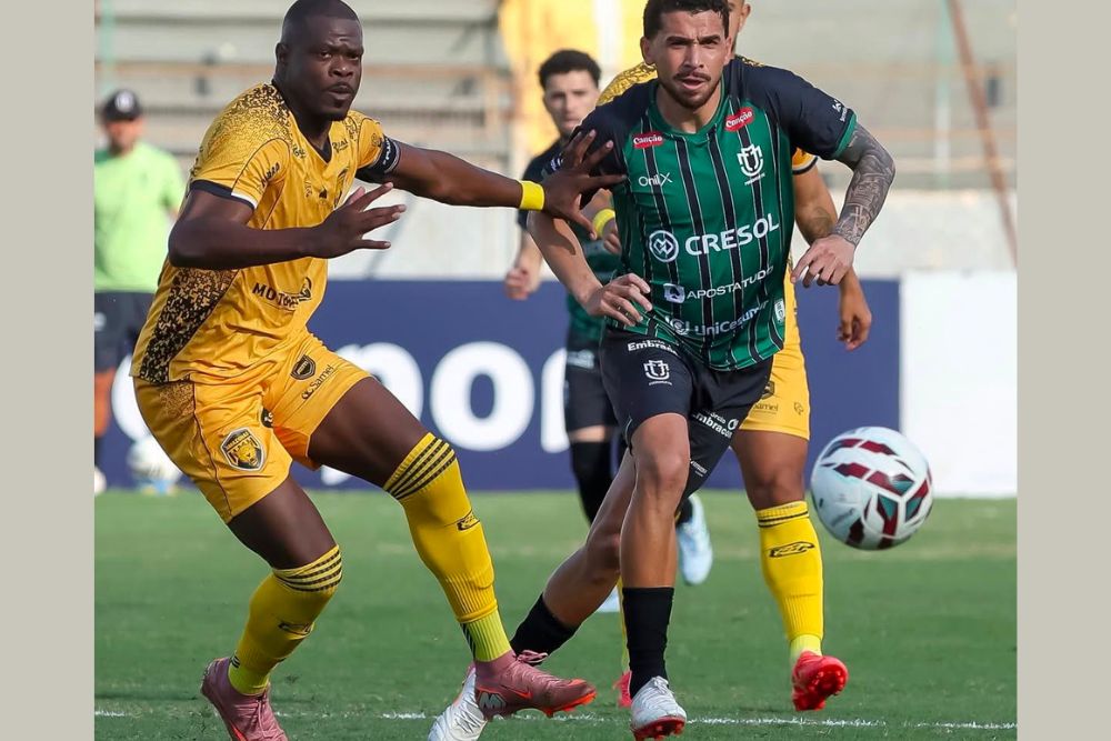Série C: Amazonas FC goleia Maringá por 3 a 0 e se aproxima do G-8 Série C: Amazonas FC goleia Maringá por 3 a 0 e se aproxima do G-8
