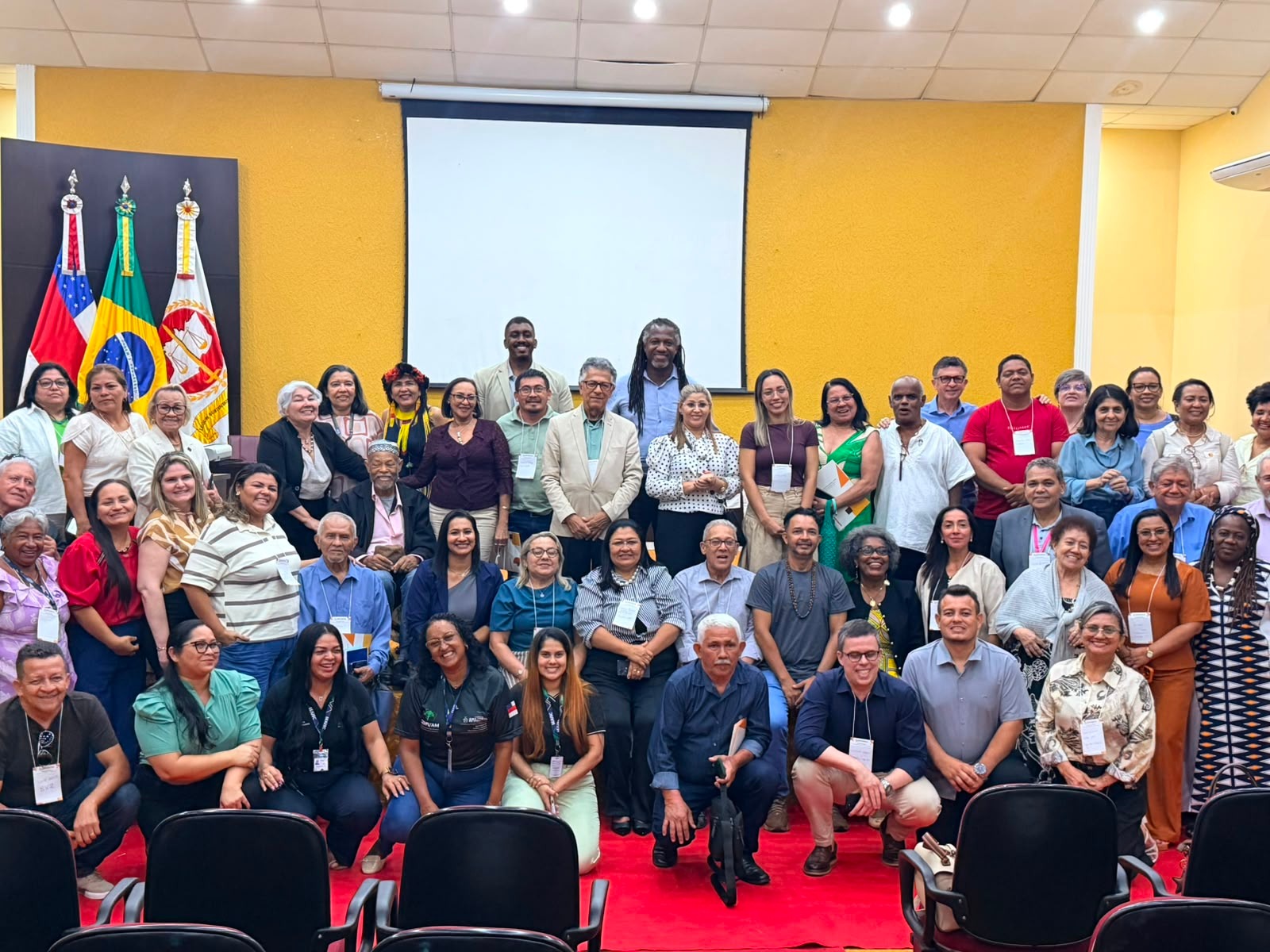 Parintins leva políticas para idosos a encontro nacional em Manaus