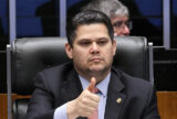 Após conversa com Lula, Alcolumbre destrava PEC do fim da escala 6×1