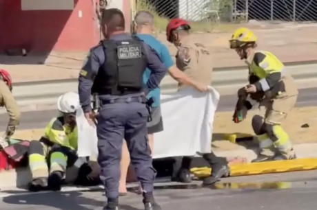 Motociclista fica ferido após perder controle e cair na Avenida do Turismo em Manaus
