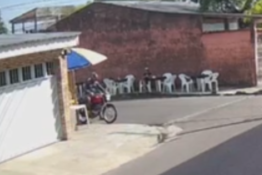 Trio é preso após assaltos contra vendedoras de salgados em Manaus