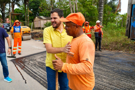 Prefeito anuncia três semanas de tapa-buracos para recuperar o ramal do Brasileirinho