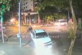 Barbeiro morre após moto ser atingida por viatura em cruzamento de Manaus