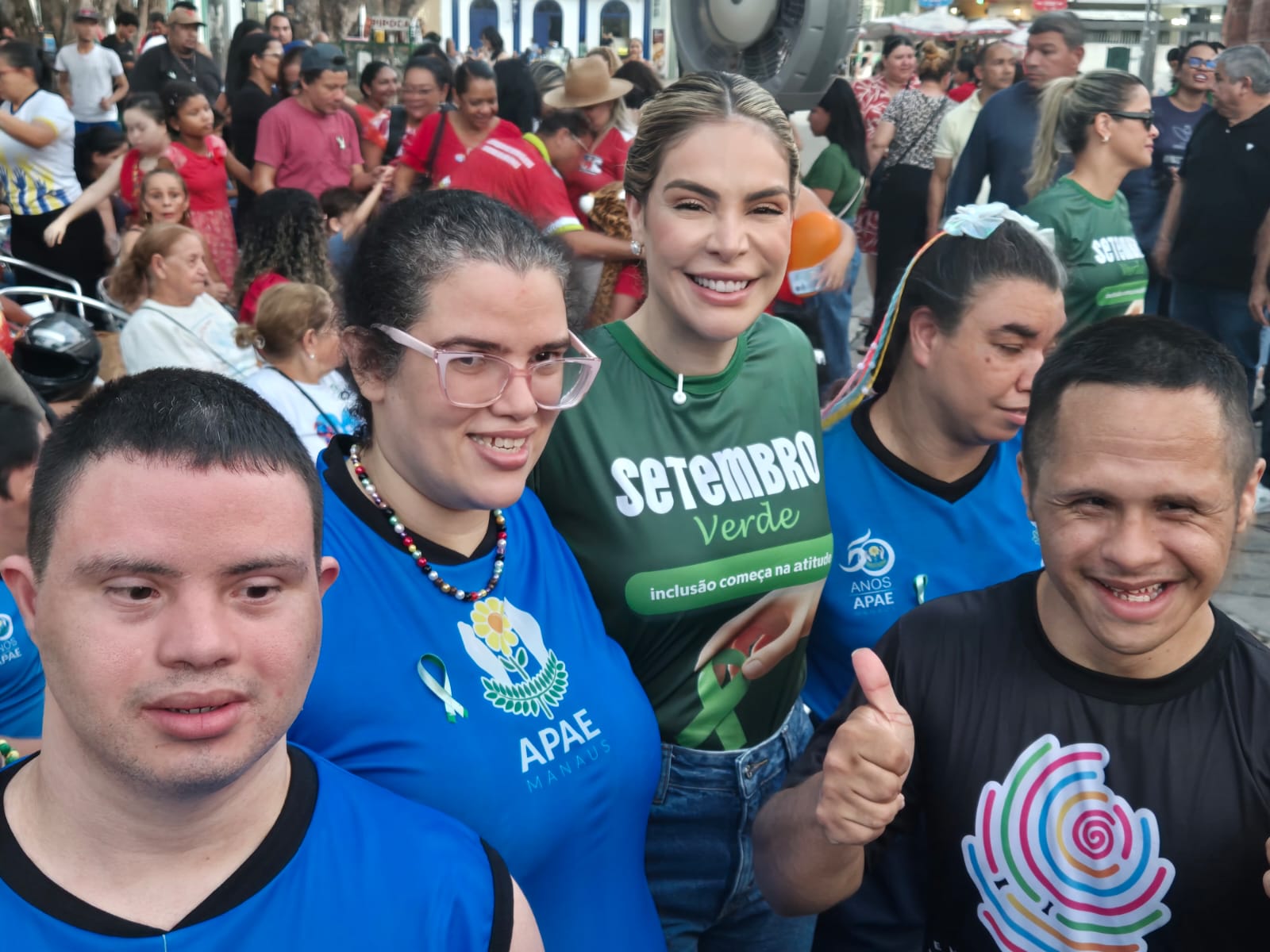 Apae Manaus participa da abertura do Setembro Verde