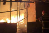 Incêndio destrói casa de madeira em comunidade de Presidente Figueiredo
