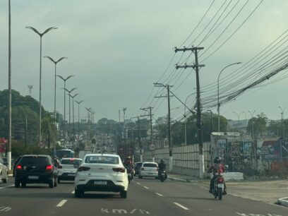 Cortina de fumaça encobre Manaus e qualidade do ar preocupa moradores
