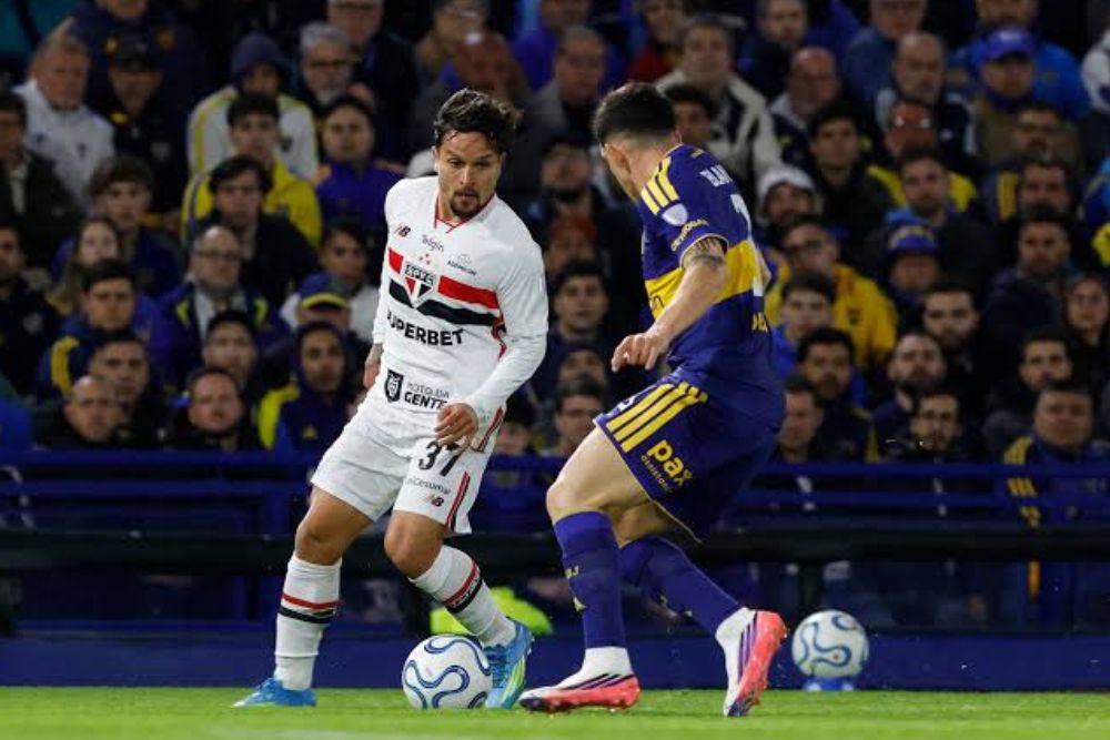 São Paulo perde para o Boca Juniors e terá de reverter desvantagem no Morumbis São Paulo perde para o Boca Juniors e terá de reverter desvantagem no Morumbis