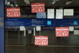 Bancários mantêm greve nacional após rejeitar proposta da Caixa