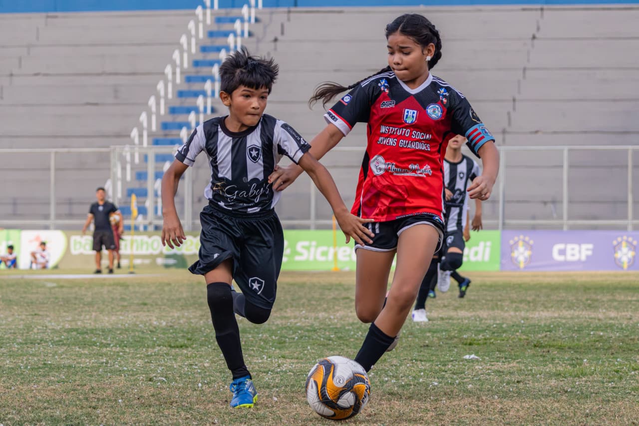Barezinho Sub-8 e Sub-10 define campe&otilde;es em finais disputadas no Carlos Zamith