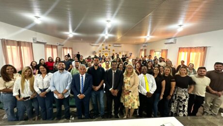 Parintins realiza fórum sobre Reforma Tributária e capacita servidores municipais