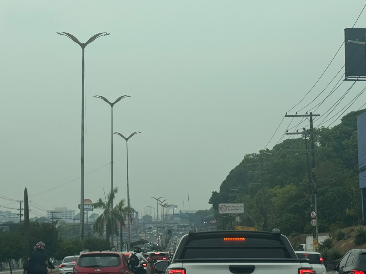 Manaus registra qualidade do ar péssima e alerta para riscos à saúde