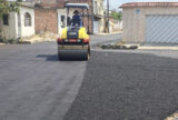 Manutenção asfáltica é reforçada em vias do conjunto Manoa